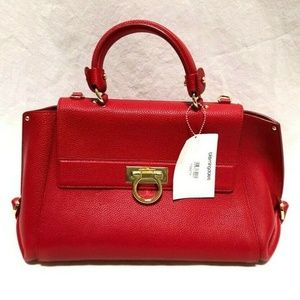 NEW AUTHENTIC SALVATORE FERRAGAMO SOFIA TOTE
